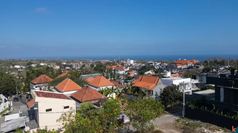 Compact and rare freehold lot of land for sale in Uluwatu