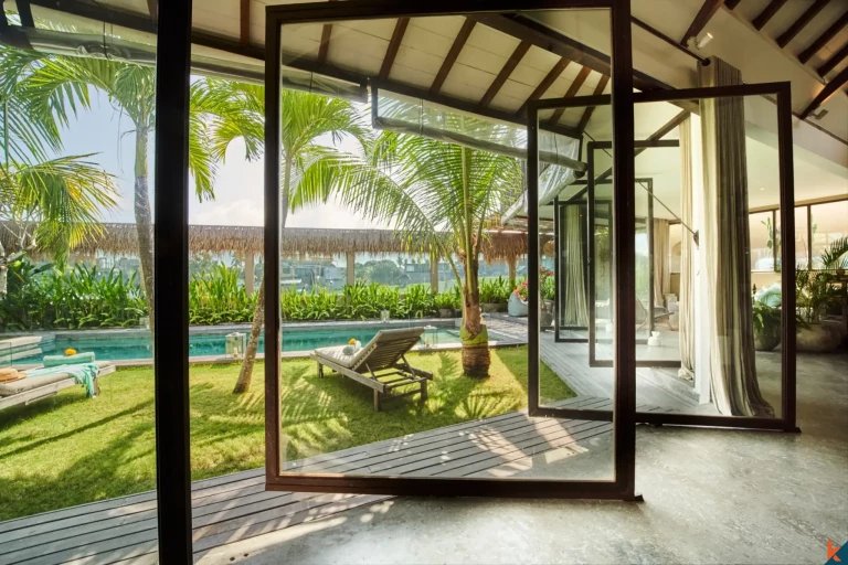 Gorgeous four bedrooms villa offering rare long lease in fashionable Umalas area