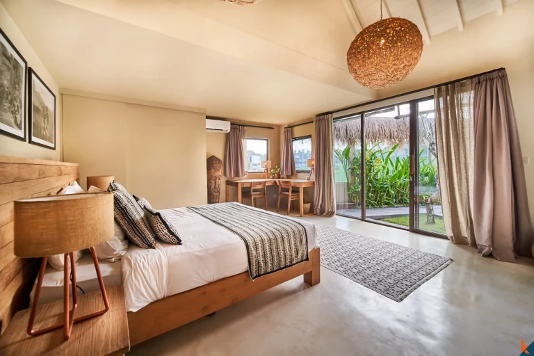 Gorgeous four bedrooms villa offering rare long lease in fashionable Umalas area