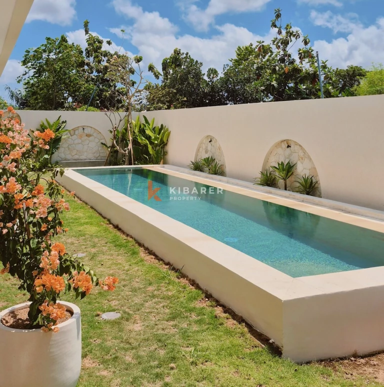 Oasis avec jardin et charme méditerranéen : villa de quatre chambres à Seminyak