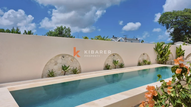 Oasis avec jardin et charme méditerranéen : villa de quatre chambres à Seminyak