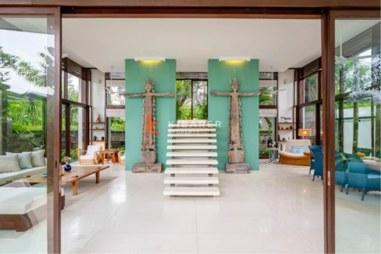 Understated Luxury Three Bedroom Villa with Sauna & Gym in Canggu