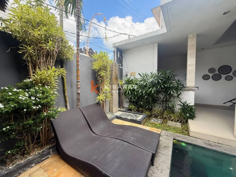 Vila Tropis Bergaya Bali dengan Tiga Kamar Tidur di Jantung Seminyak