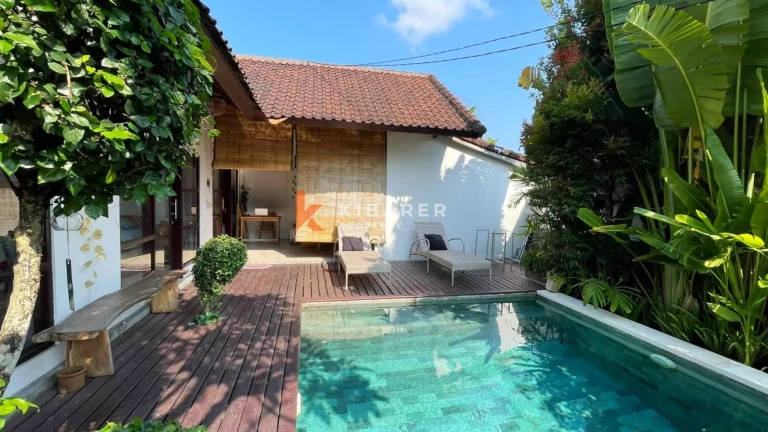 Villa de trois chambres avec piscine privée à Babakan, Canggu