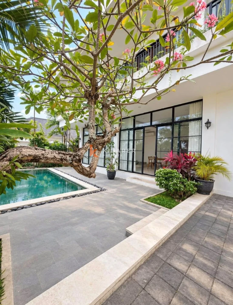 Perfectly Located Two Bedroom Villa in Pantai Lima
