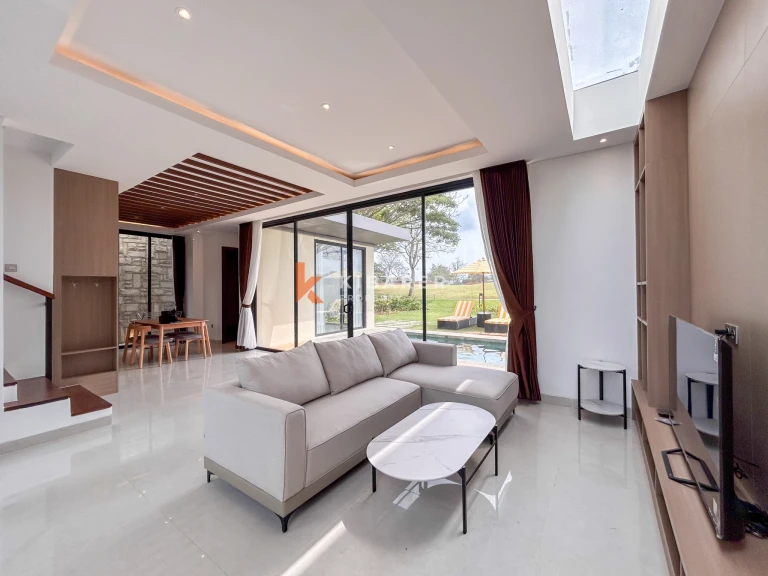 Elegant Three-Bedroom Villa with Private Pool and Golf View in Pecatu