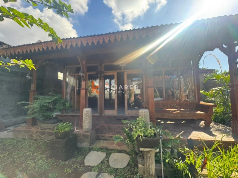 Lovely Joglo Three Bedroom House in Sanur