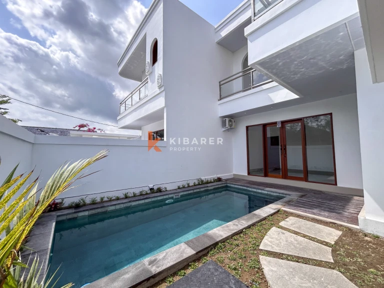 Stylish Unfurnished Three-Bedroom Villa in Umalas
