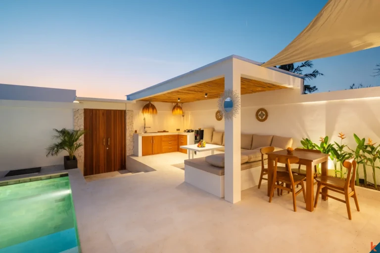 Long Leasehold 2-Bedroom Villa Walking Distance to the Beach in Nusa Lembongan
